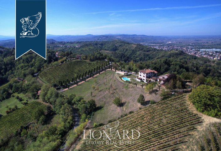 Image No.11-4 Bed Villa for sale