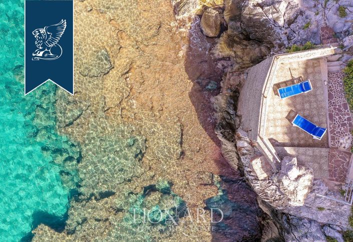 Image No.4-12 Bed Hotel for sale