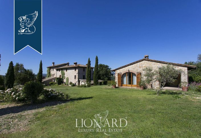 Image No.18-8 Bed Country House for sale