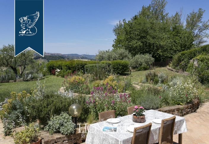 Image No.46-8 Bed Country House for sale