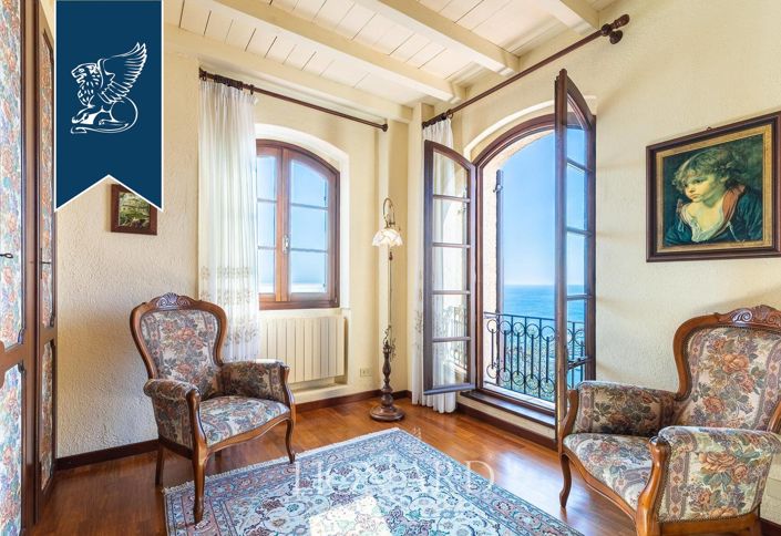 Image No.53-4 Bed Villa for sale