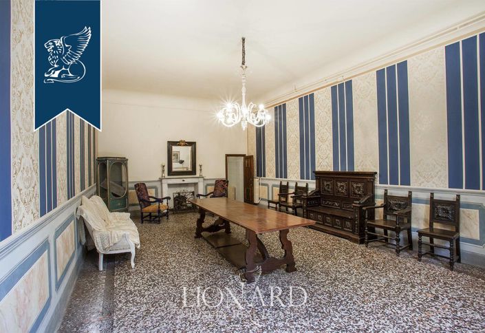 Image No.47-6 Bed Villa for sale