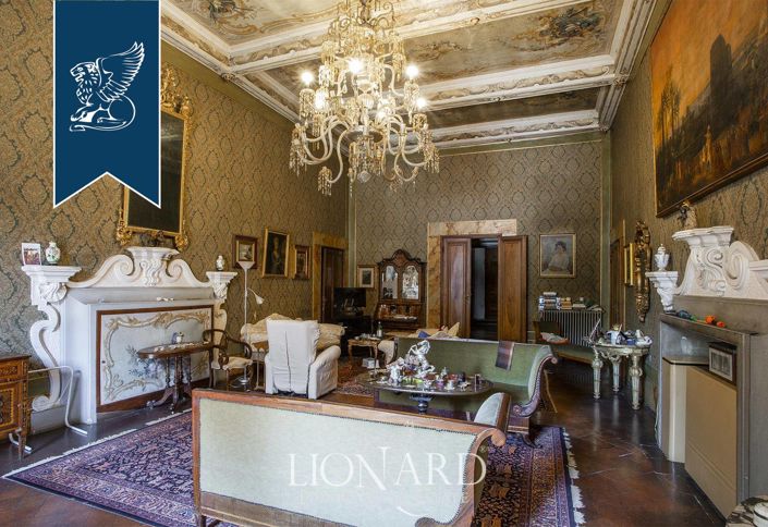 Image No.50-6 Bed Villa for sale