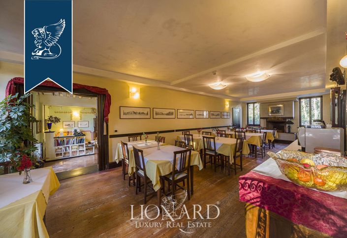 Image No.26-22 Bed Villa for sale