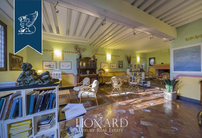 Image No.29-22 Bed Villa for sale