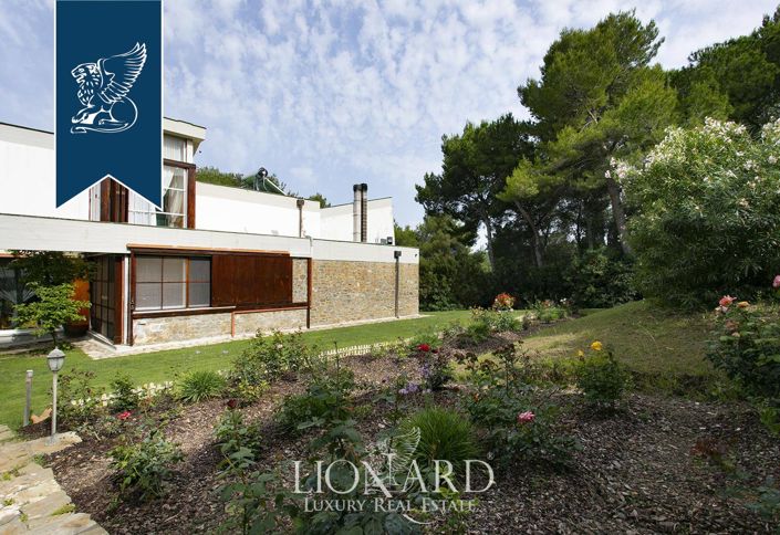 Image No.13-4 Bed Villa for sale