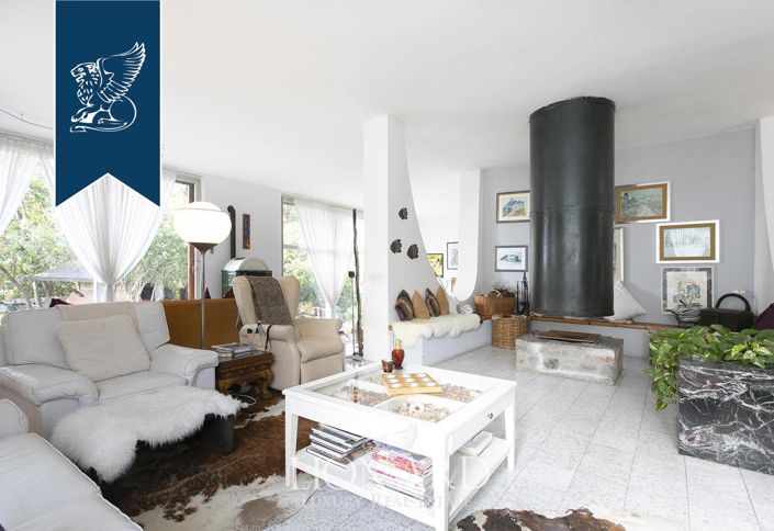 Image No.23-4 Bed Villa for sale