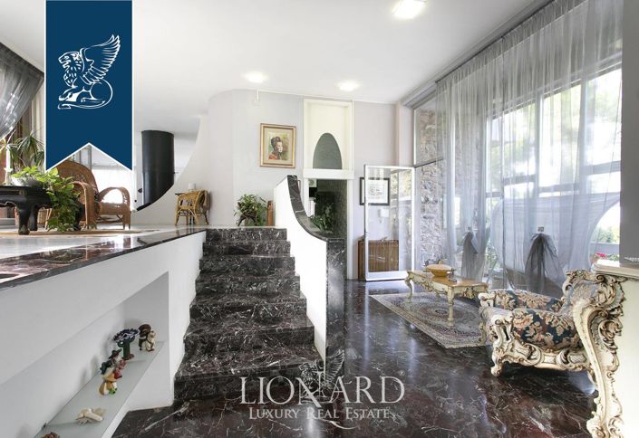 Image No.27-4 Bed Villa for sale