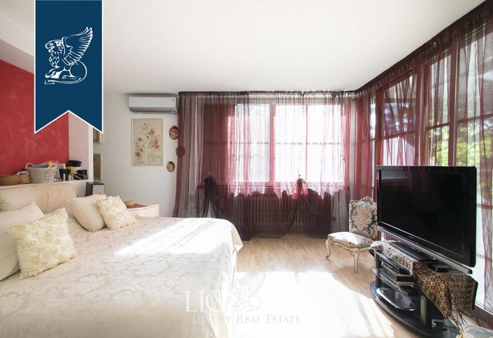 Image No.33-4 Bed Villa for sale