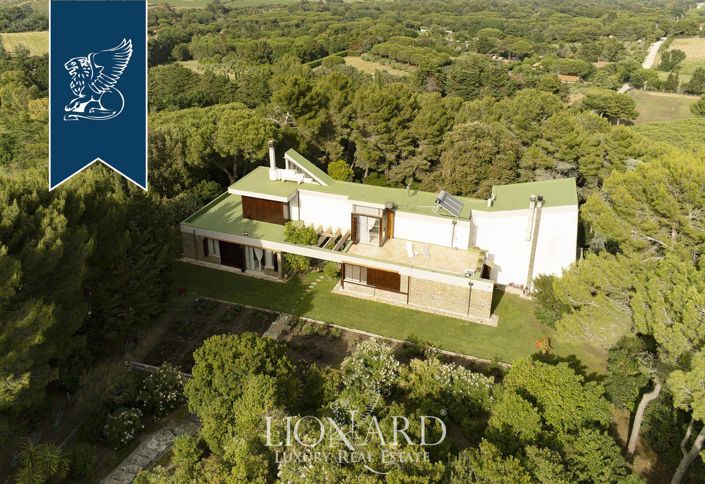 Image No.7-4 Bed Villa for sale