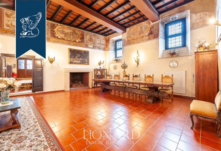 Image No.46-7 Bed Property for sale