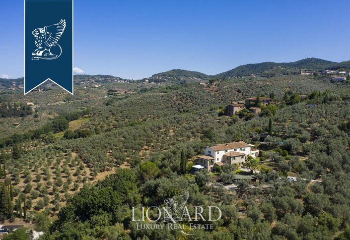 Image No.3-9 Bed Villa for sale