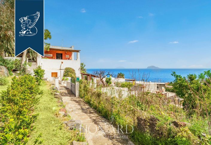 Image No.6-7 Bed Villa for sale