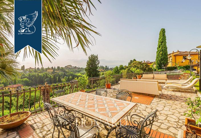 Image No.8-6 Bed Villa for sale