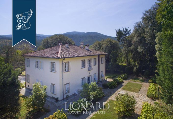 Image No.7-10 Bed Villa for sale