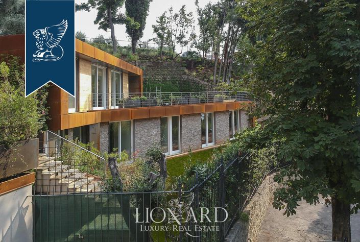 Image No.3-4 Bed Villa for sale