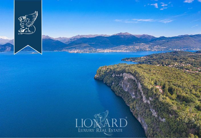 Image No.53-10 Bed Villa for sale