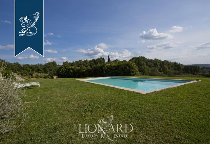 Image No.12-9 Bed Farmhouse for sale