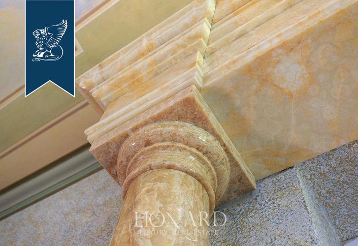 Image No.22-12 Bed Villa for sale