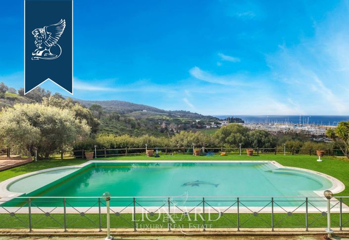 Image No.8-10 Bed Villa for sale