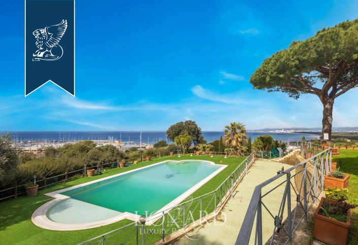 Image No.9-10 Bed Villa for sale