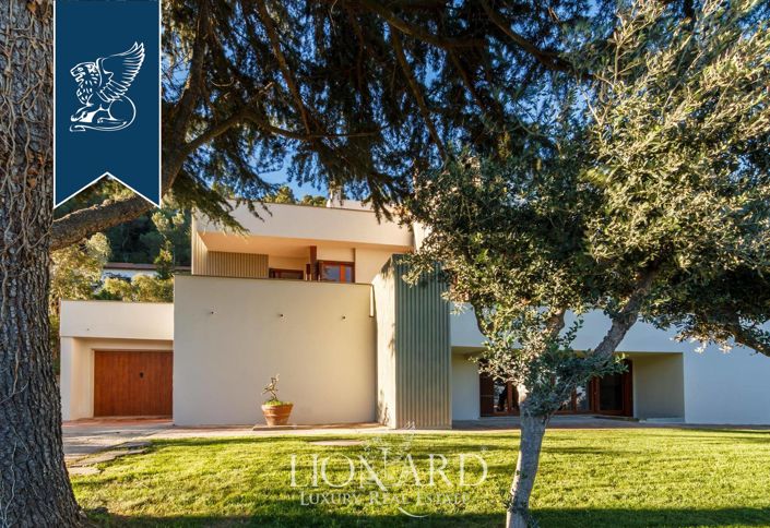 Image No.18-4 Bed Villa for sale