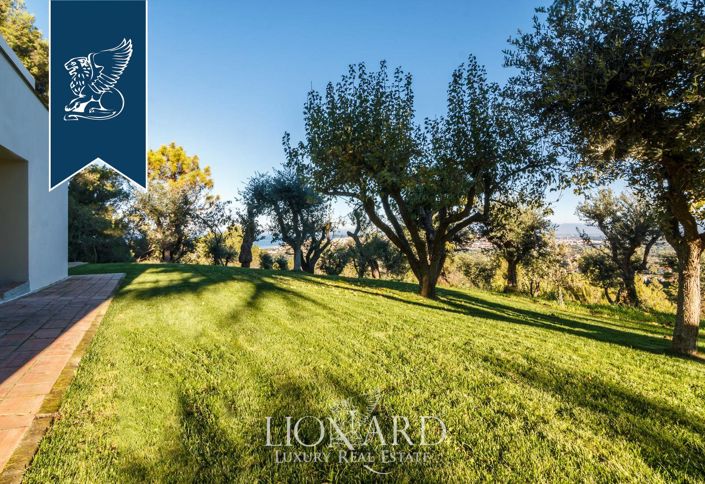 Image No.19-4 Bed Villa for sale