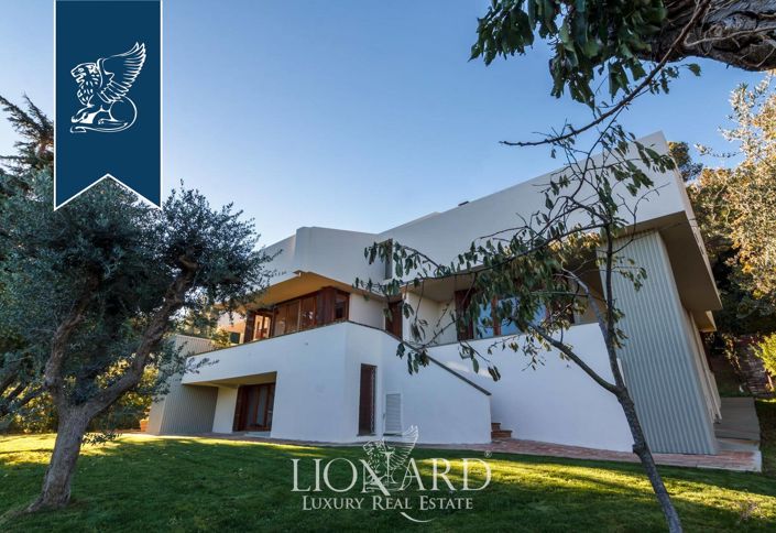 Image No.21-4 Bed Villa for sale