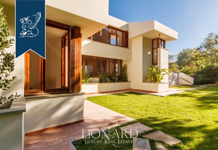 Image No.32-4 Bed Villa for sale