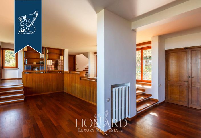 Image No.36-4 Bed Villa for sale