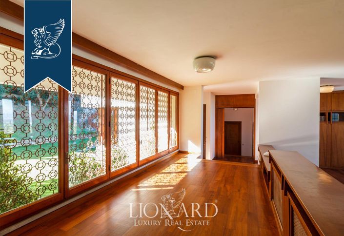 Image No.38-4 Bed Villa for sale