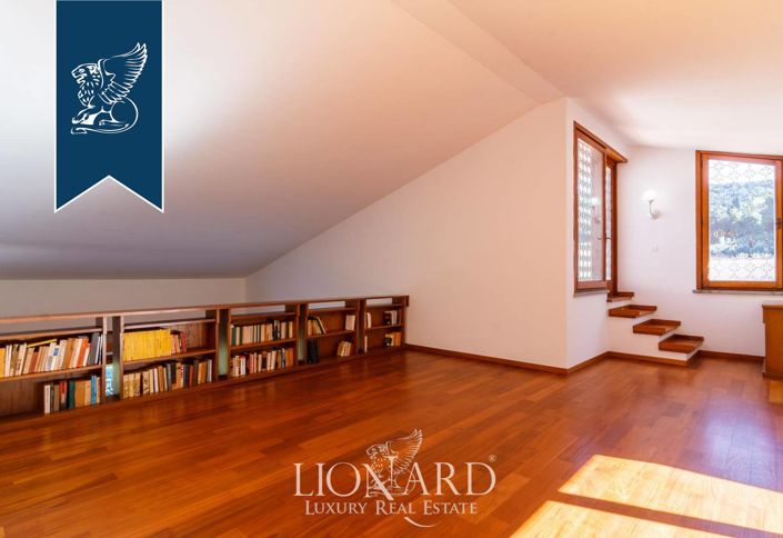 Image No.50-4 Bed Villa for sale