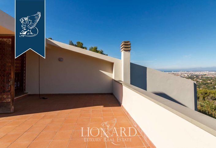 Image No.56-4 Bed Villa for sale