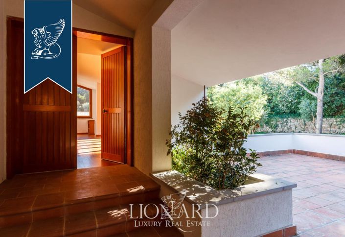 Image No.58-4 Bed Villa for sale