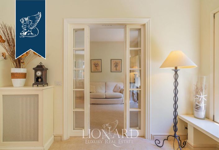 Image No.19-5 Bed Villa for sale