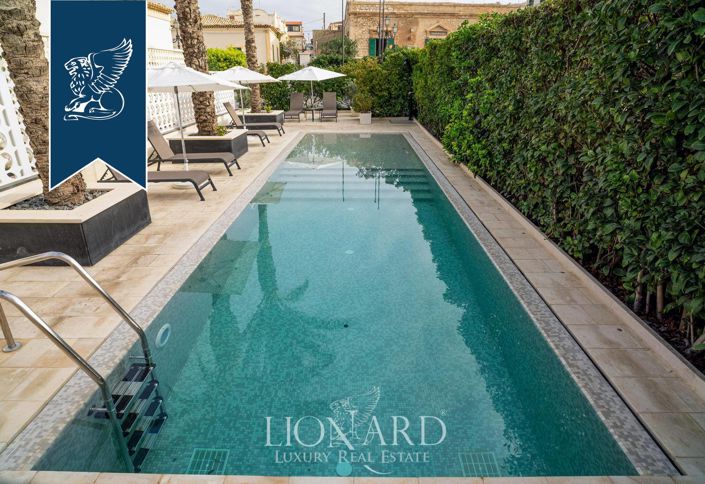 Image No.19-15 Bed Hotel for sale