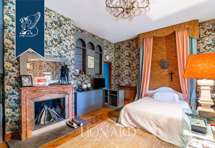 Image No.44-17 Bed Villa for sale