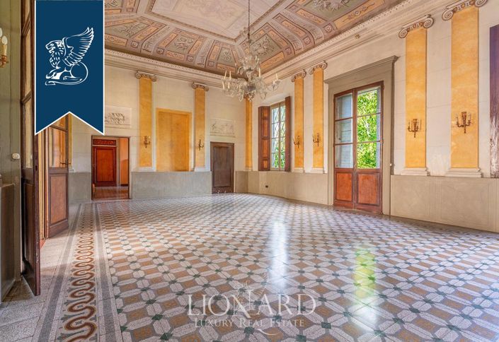 Image No.27-10 Bed Villa for sale