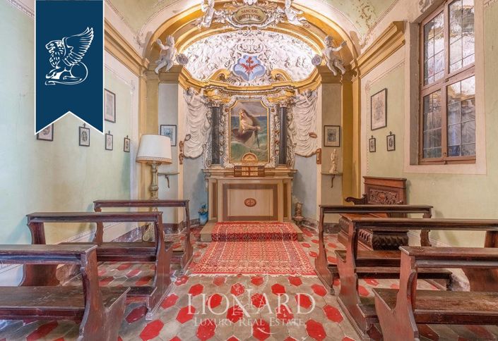 Image No.29-10 Bed Villa for sale