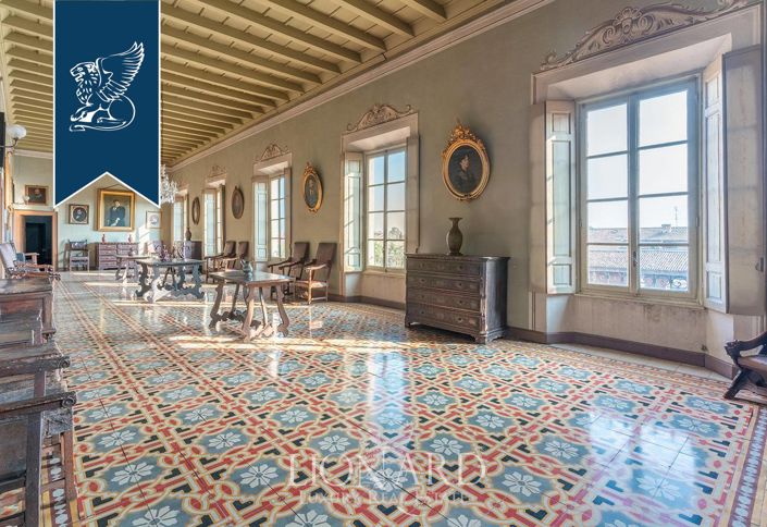 Image No.31-10 Bed Villa for sale