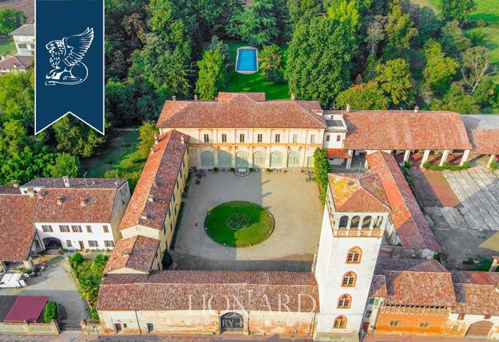 Image No.44-10 Bed Villa for sale