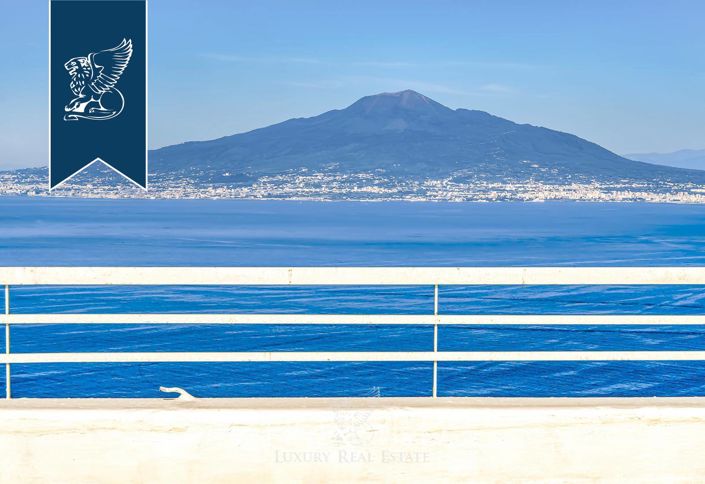 Image No.8-4 Bed Villa for sale