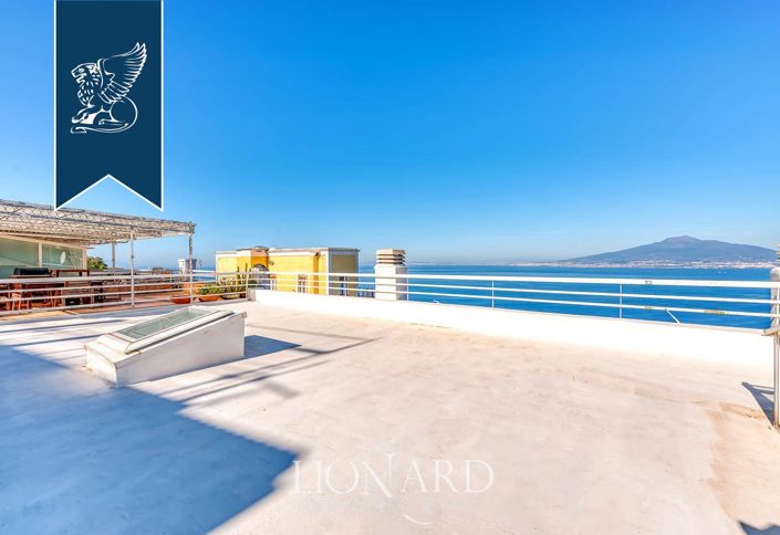 Image No.9-4 Bed Villa for sale