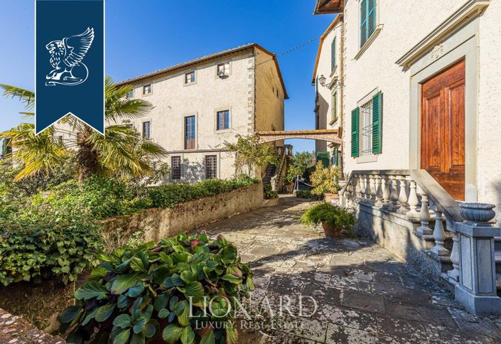 Image No.46-50 Bed Farmhouse for sale