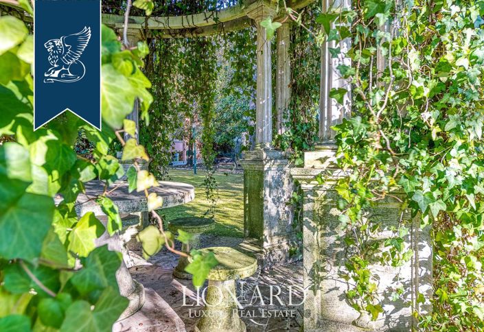 Image No.14-14 Bed Villa for sale