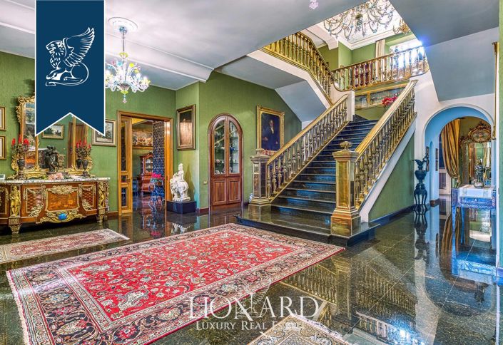 Image No.18-14 Bed Villa for sale