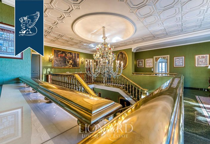 Image No.39-14 Bed Villa for sale