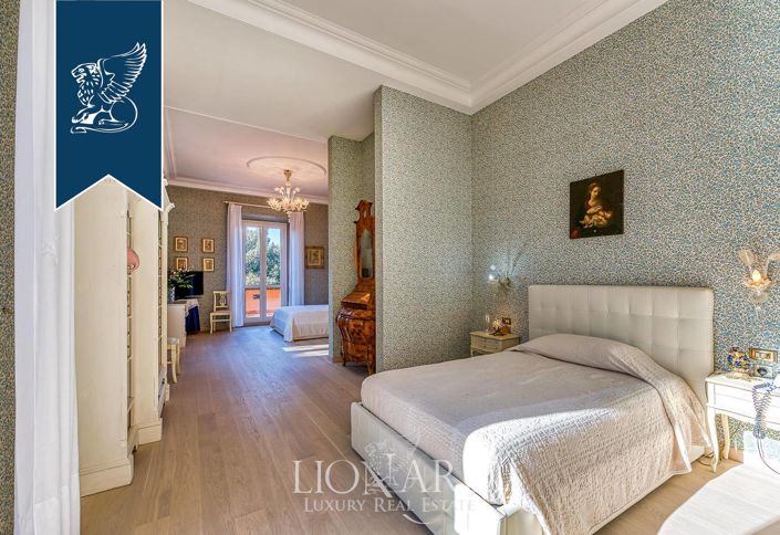 Image No.43-14 Bed Villa for sale