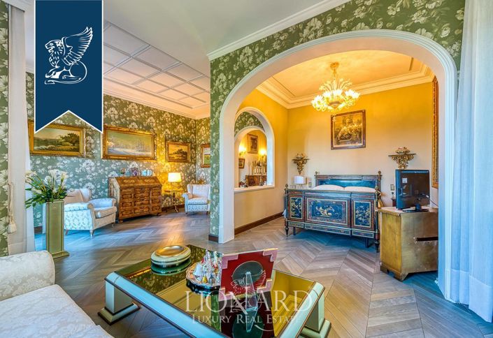 Image No.47-14 Bed Villa for sale