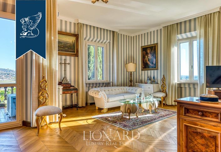 Image No.51-14 Bed Villa for sale